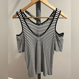 Harlowe & Graham -Striped Short Sleeve Cold Shoulder Top
